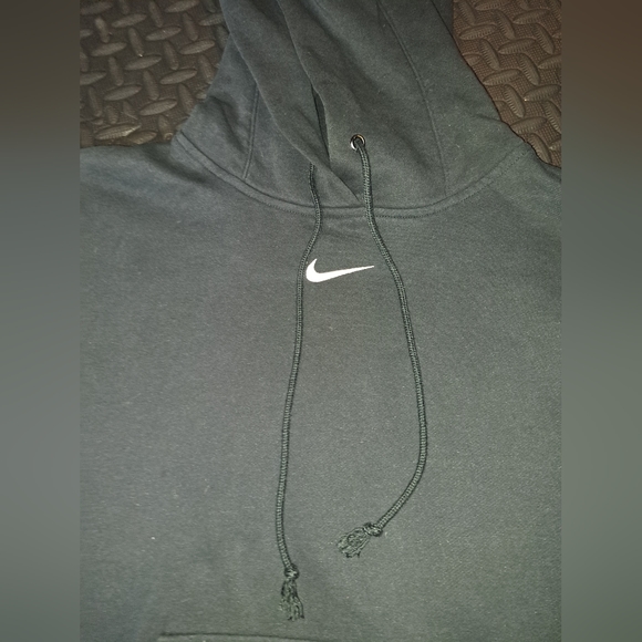 Nike classic mid swoosh pull over Sweater - Picture 13 of 15